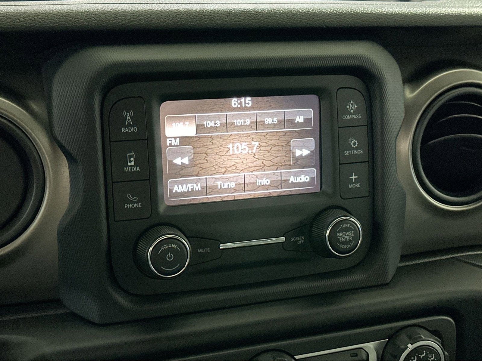 2020 Jeep Wrangler Sport