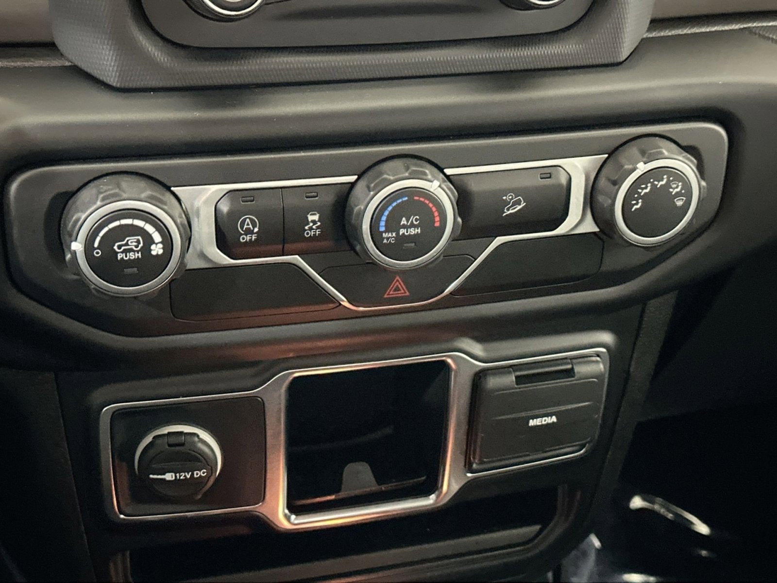 2020 Jeep Wrangler Sport