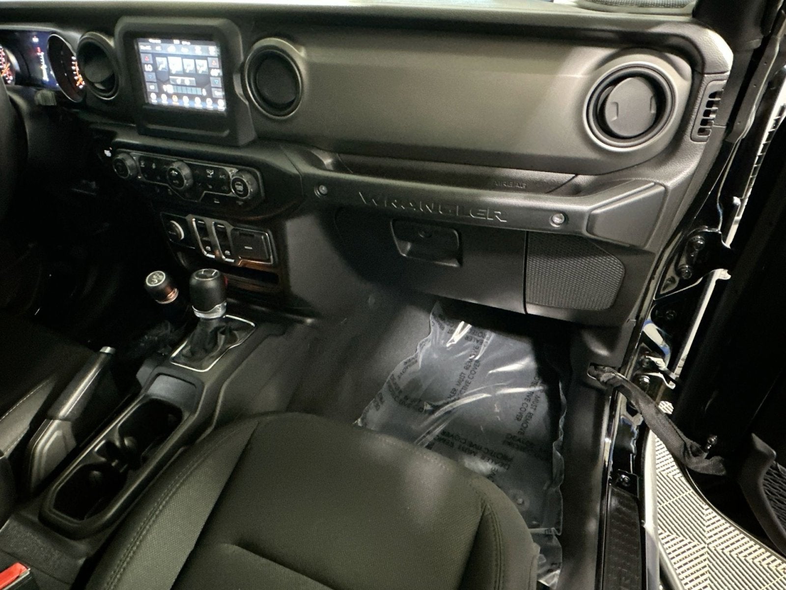 2022 Jeep Wrangler Sport S