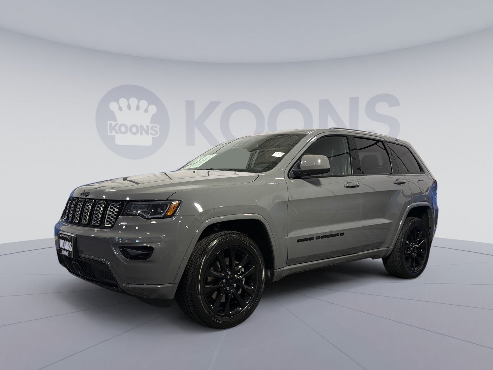 2022 Jeep Grand Cherokee Laredo X 4WD's photo