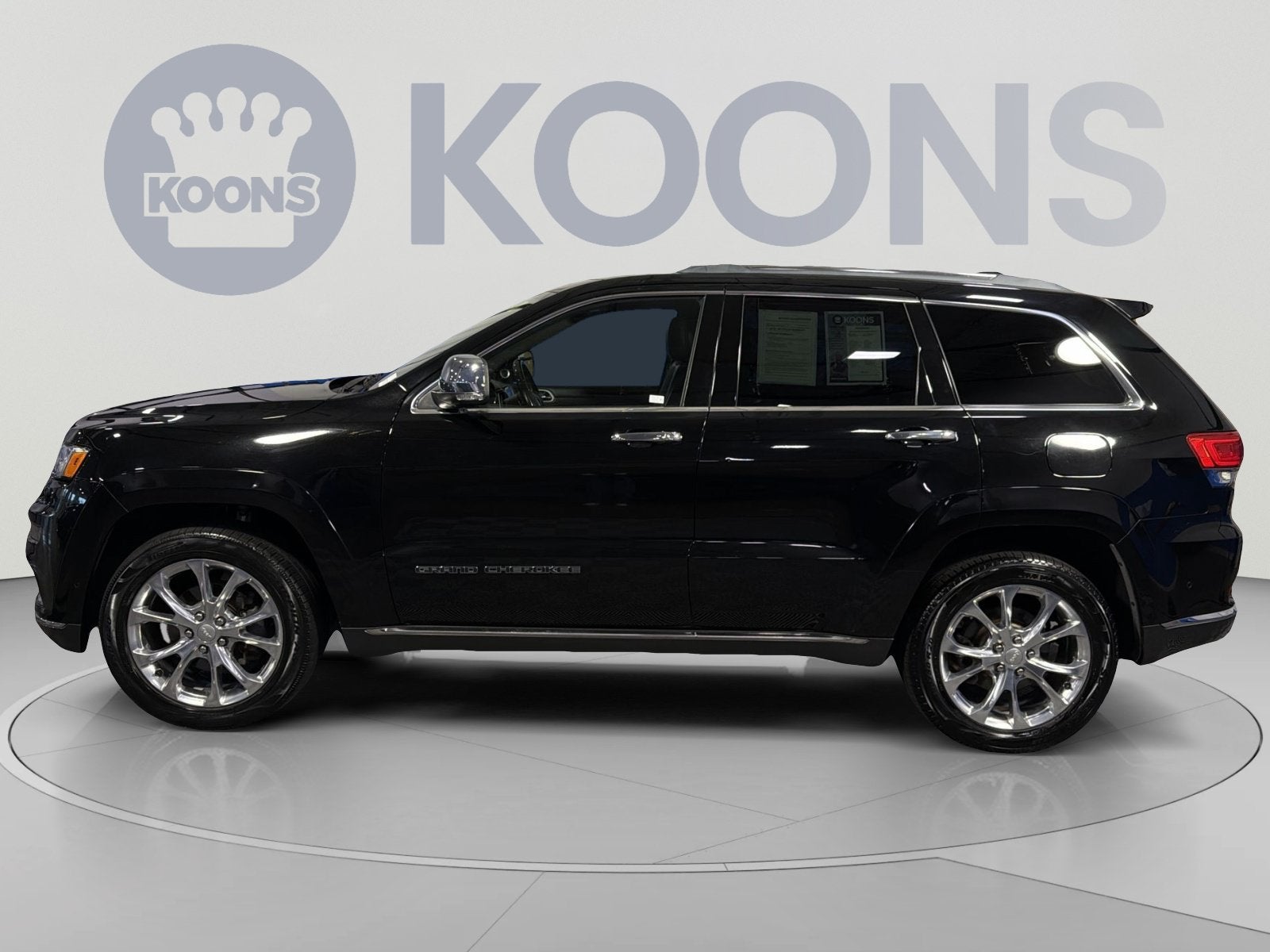 2019 Jeep Grand Cherokee Summit