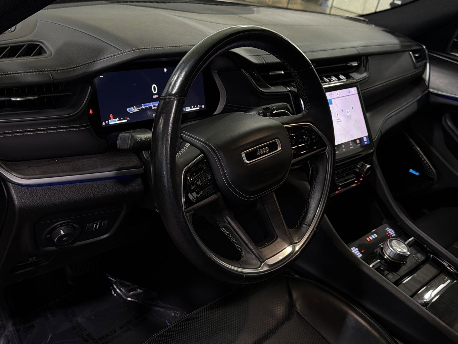 2022 Jeep Grand Cherokee Overland