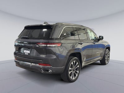 2022 Jeep Grand Cherokee Overland