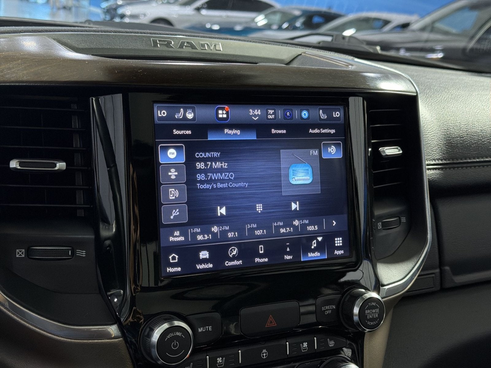 2022 RAM 1500 Laramie