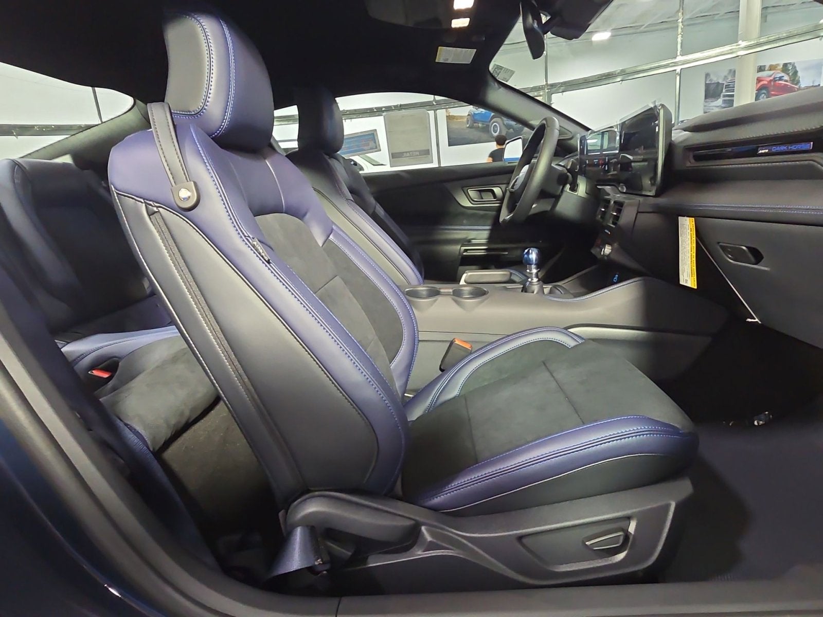 2025 Ford Mustang Dark Horse