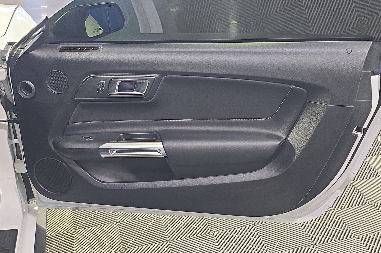 2021 Ford Mustang Mach 1