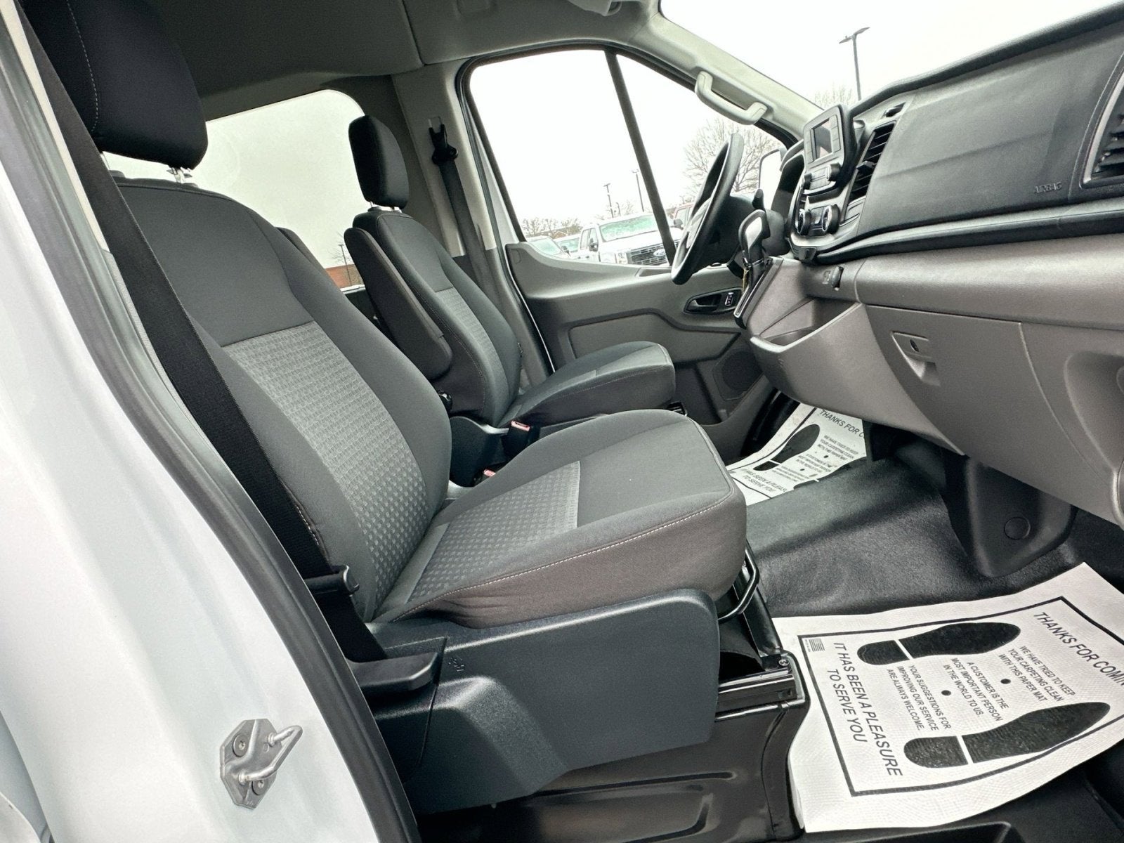 2023 Ford Transit-350 15-PASSENGER SEATS