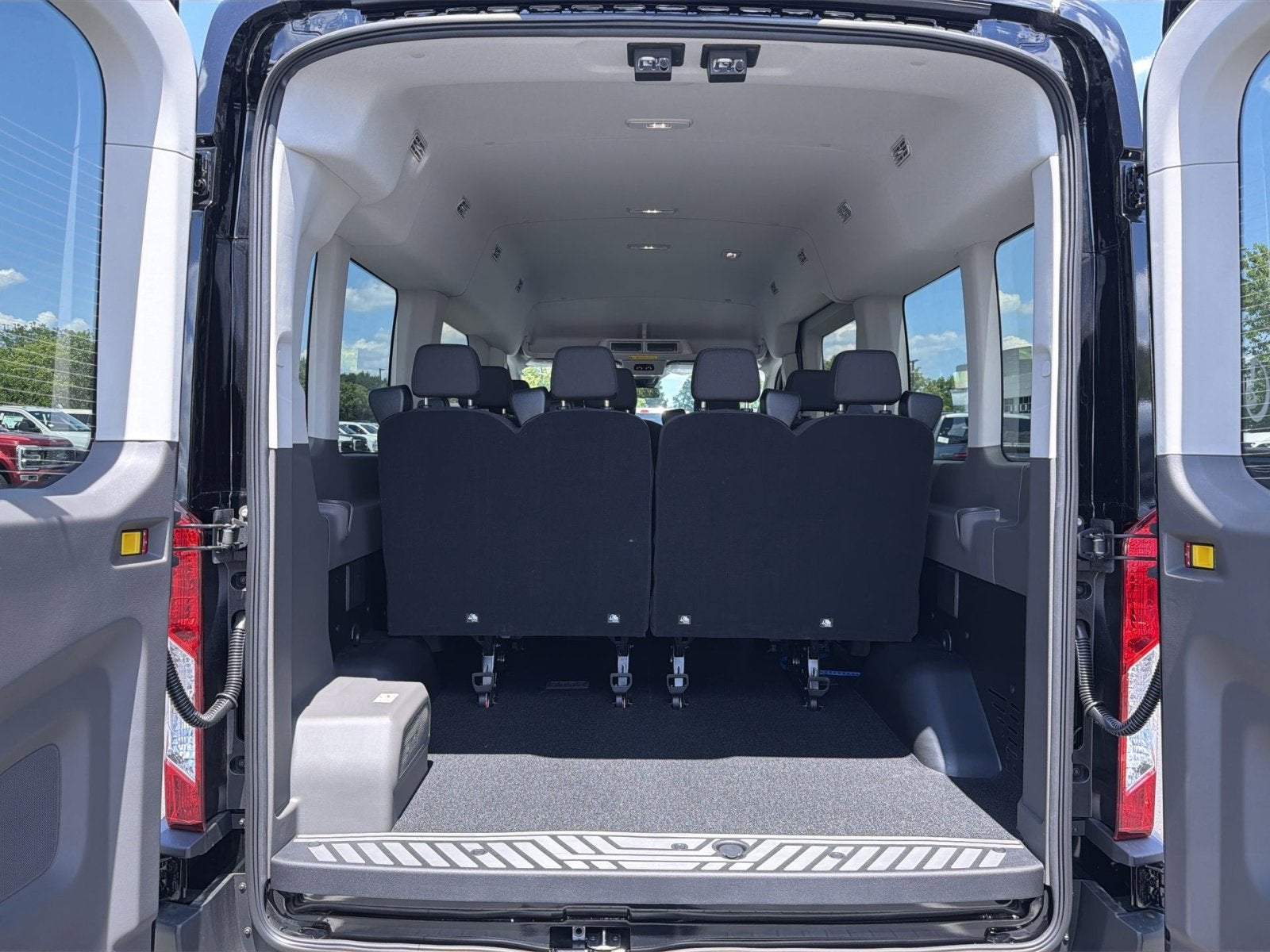 2026 Ford Transit-350 XL