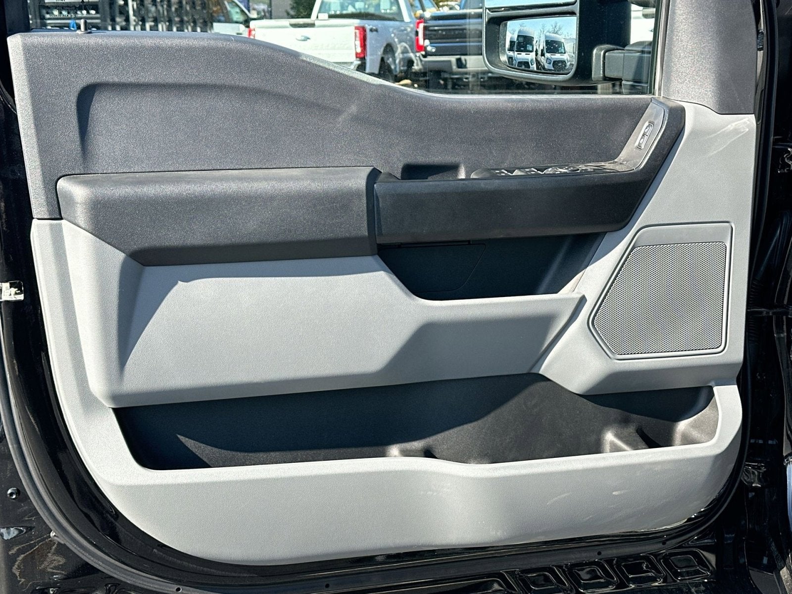 2026 Ford F-550SD XL Western Pro