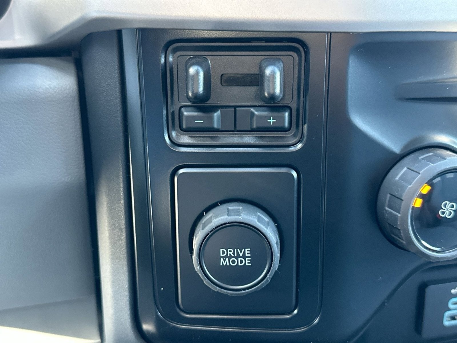 2026 Ford F-550SD XL Western Pro