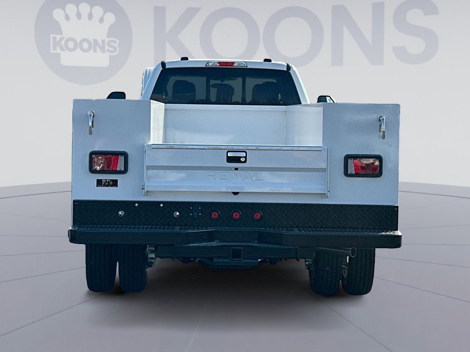 2026 Ford F-450SD XL Royal Service Body