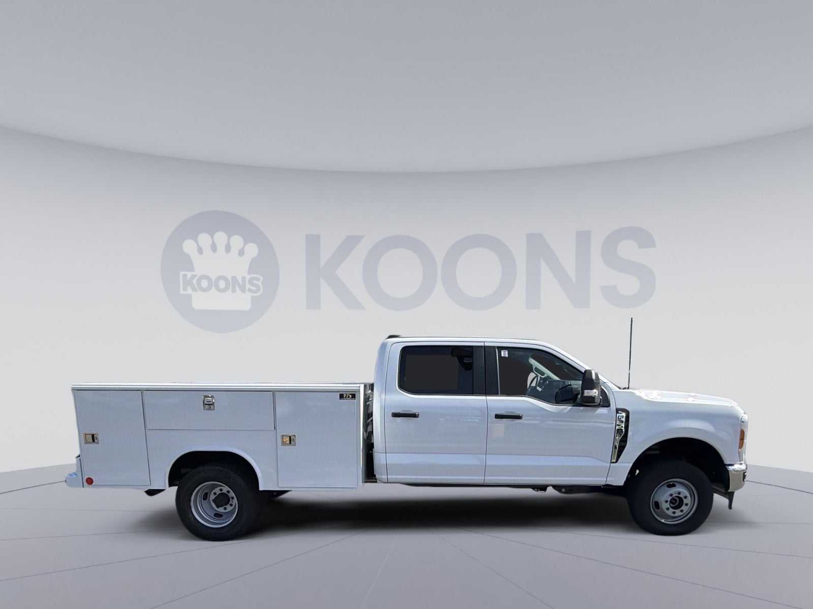 2026 Ford F-350SD XL Service Body