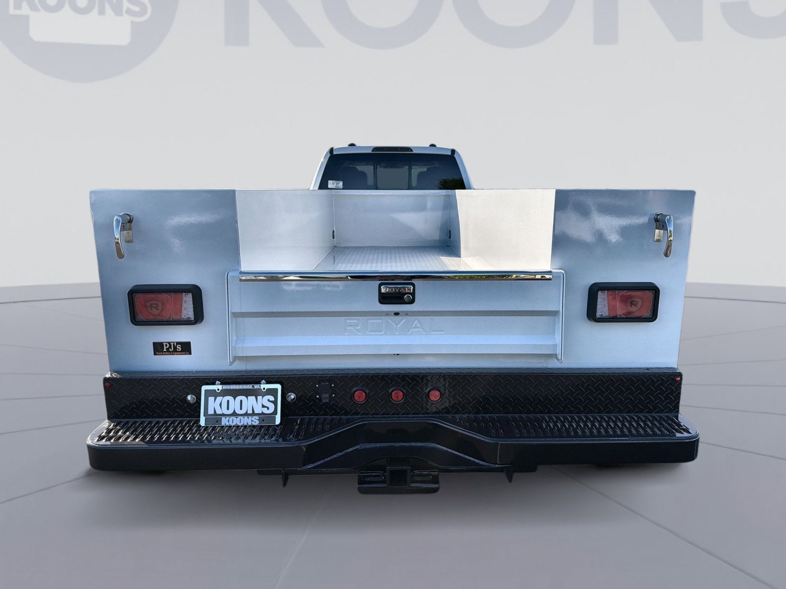 2026 Ford F-450SD XL Royal Service Body