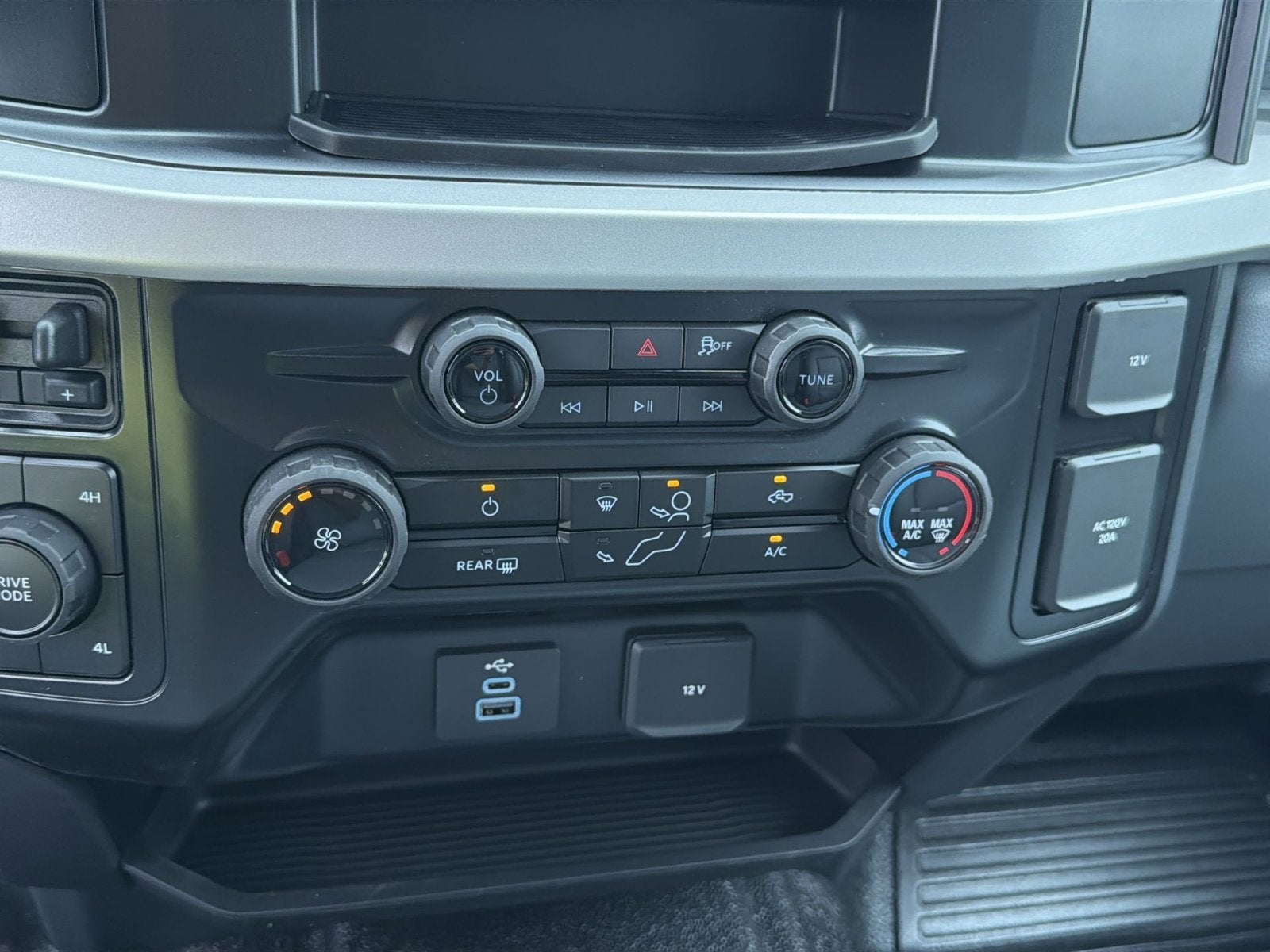 2026 Ford F-450SD XL