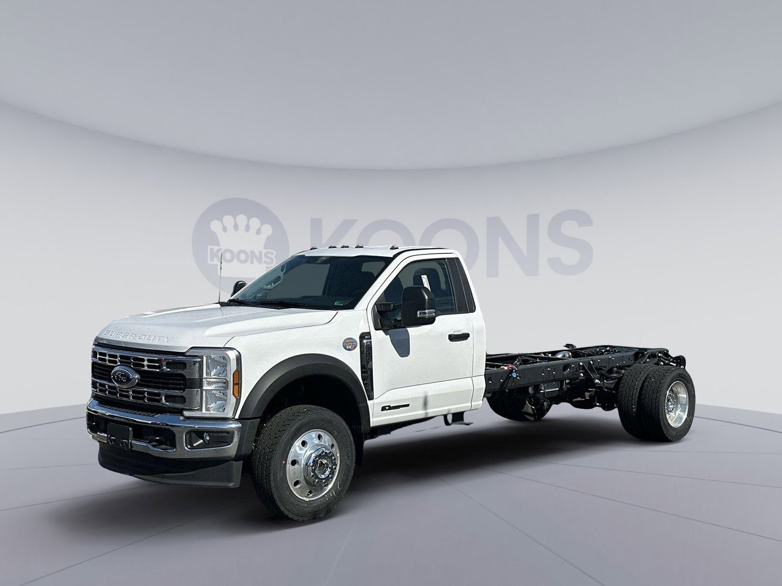 2025 Ford F-600SD XLT Roll Back