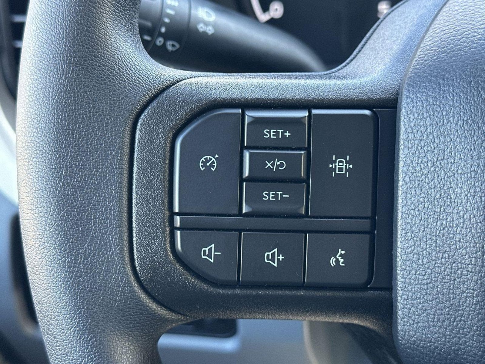 2025 Ford F-600SD XLT Roll Back