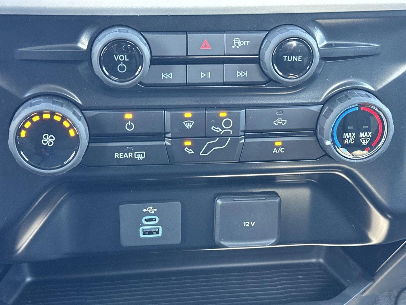 2025 Ford F-600SD XLT Roll Back