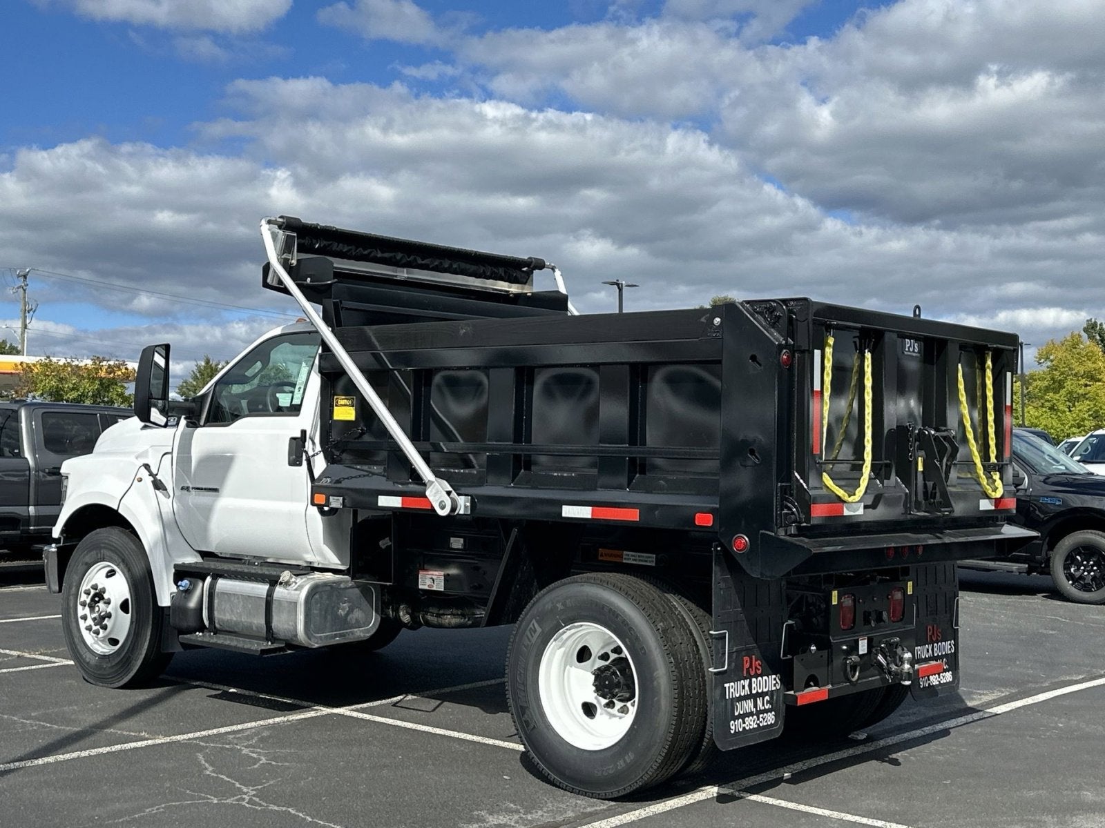 2026 Ford F-650SD Base