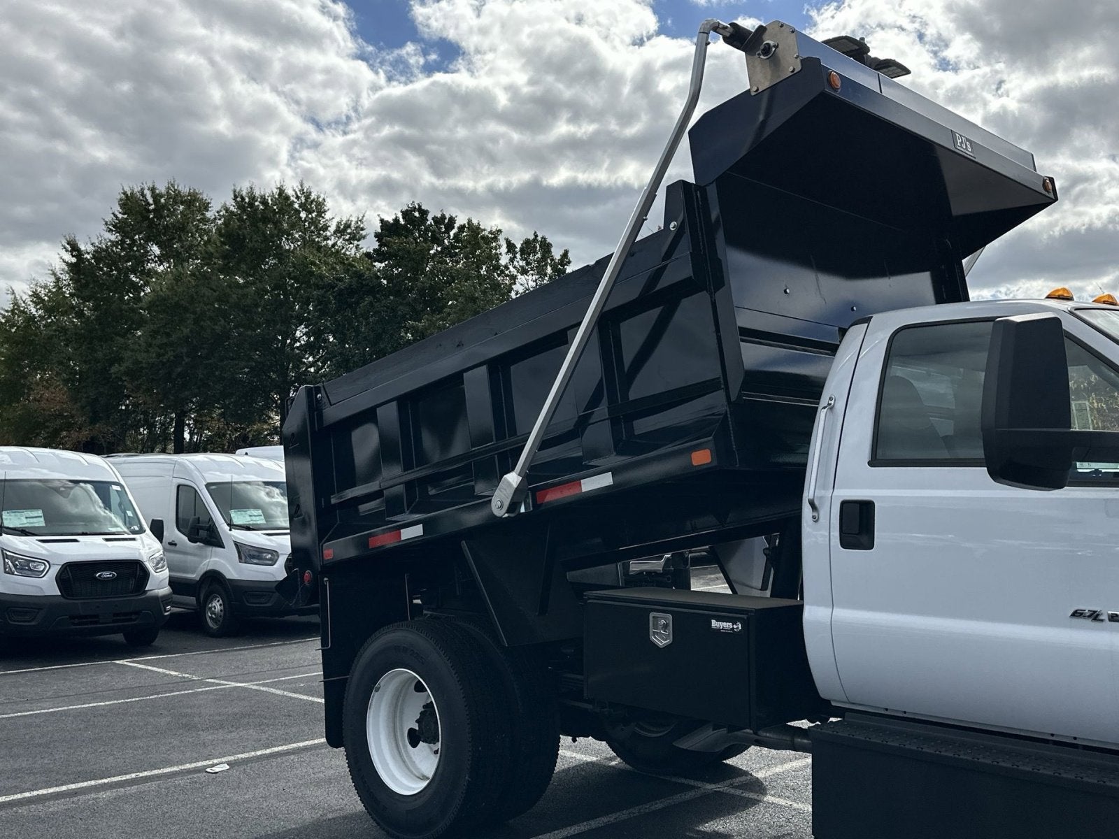 2026 Ford F-650SD Base
