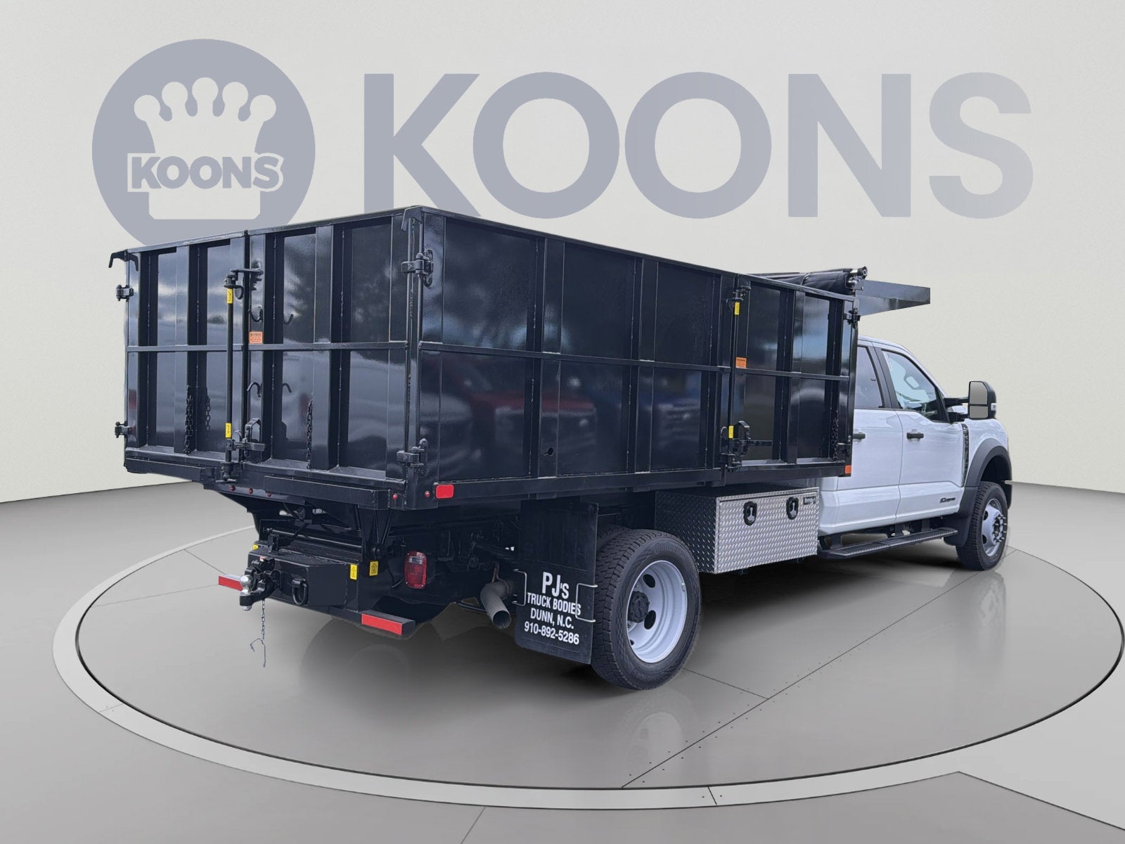 2026 Ford F-550SD XL