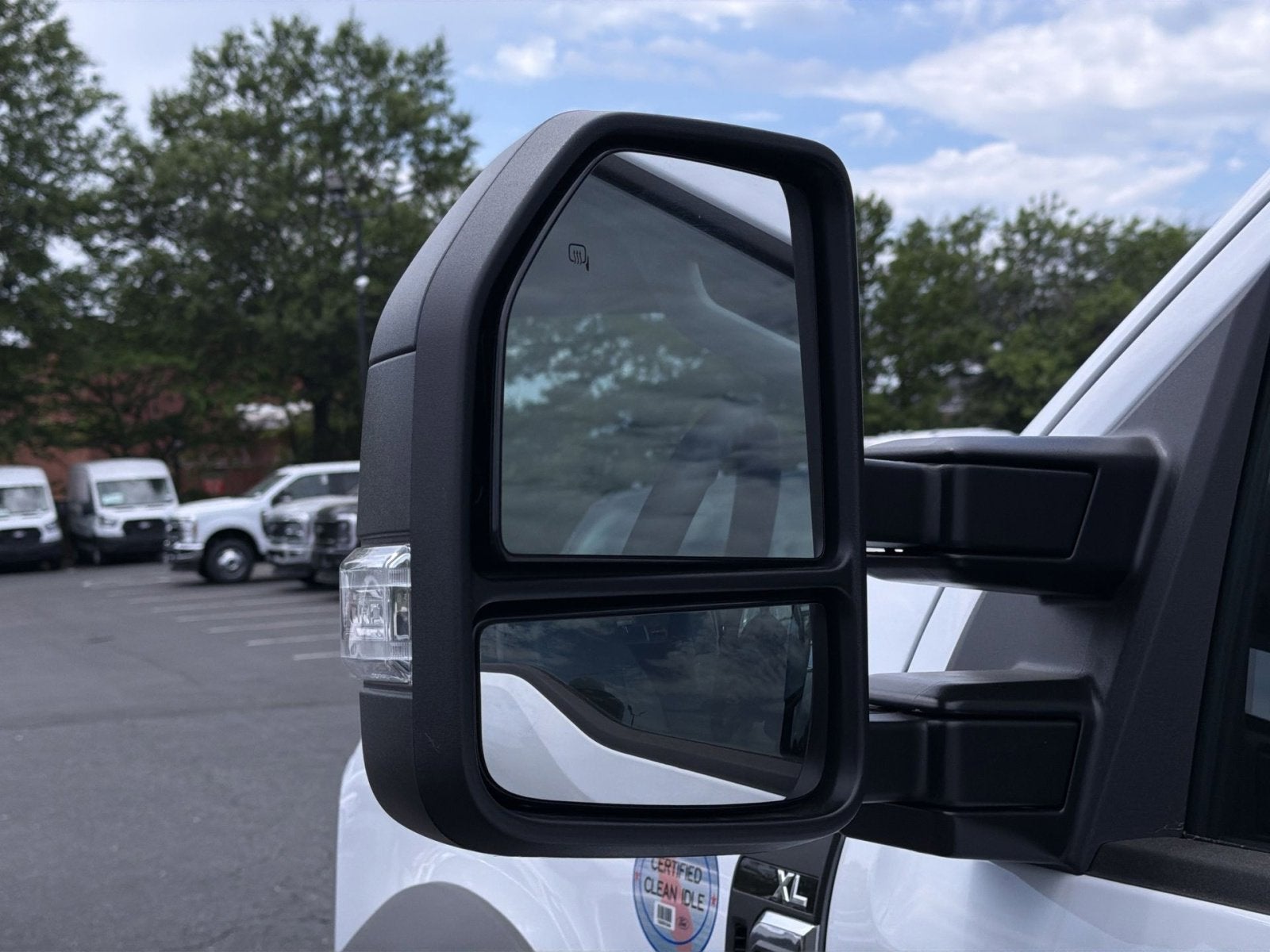 2026 Ford F-550SD XL