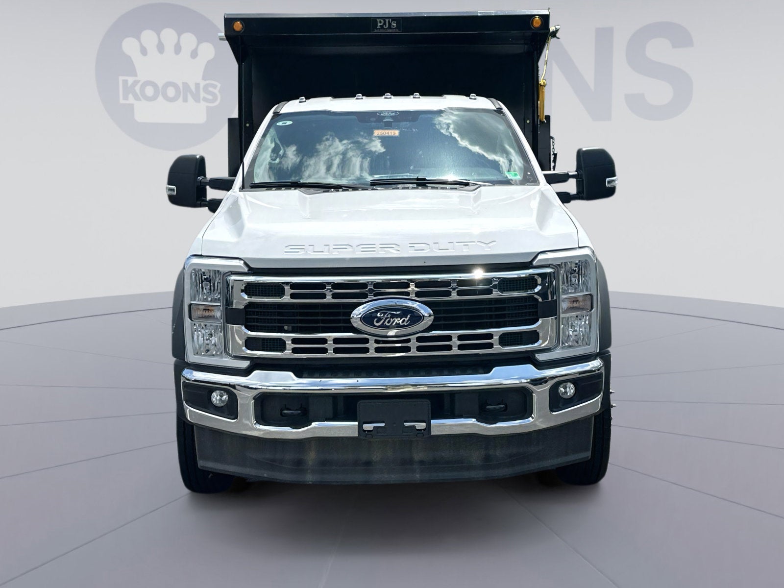 2025 Ford F-550SD XL Contractor Dump