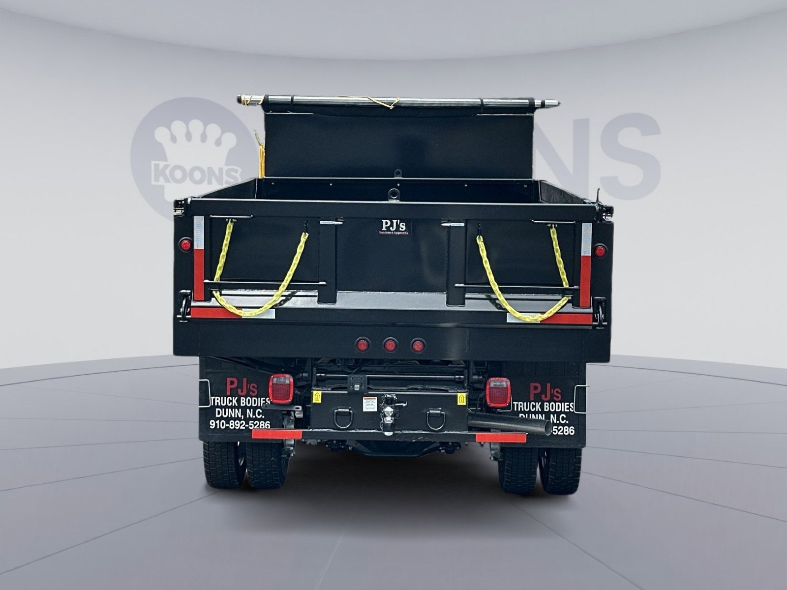 2025 Ford F-550SD XL Contractor Dump