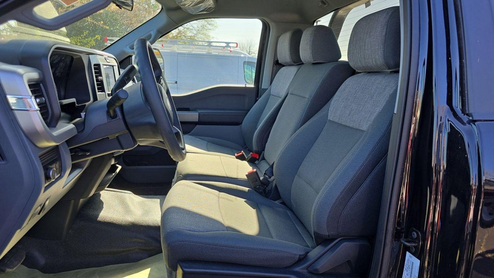 2025 Ford F-550SD XLT Roll Back