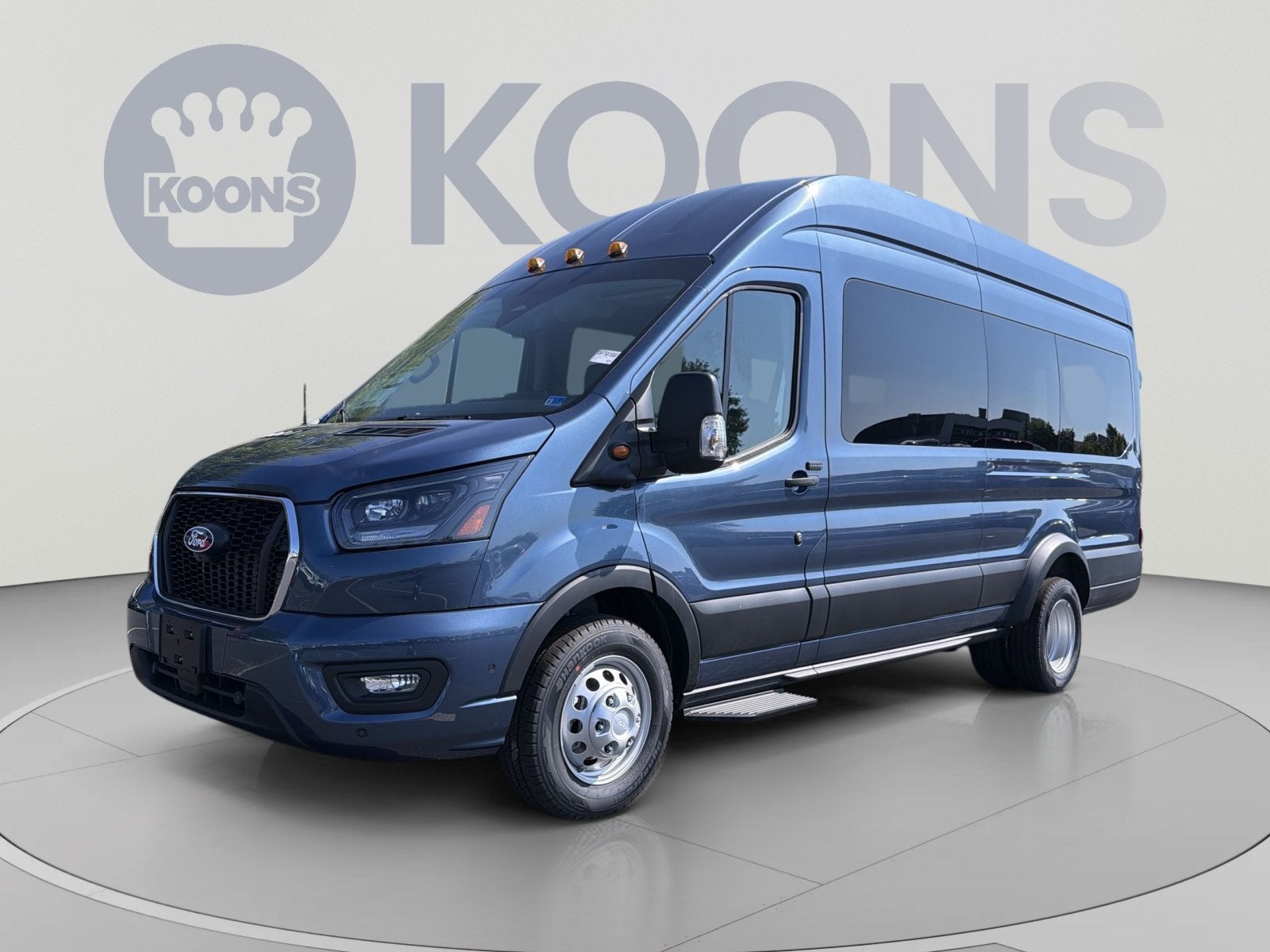 2026 Ford Transit-350 XLT