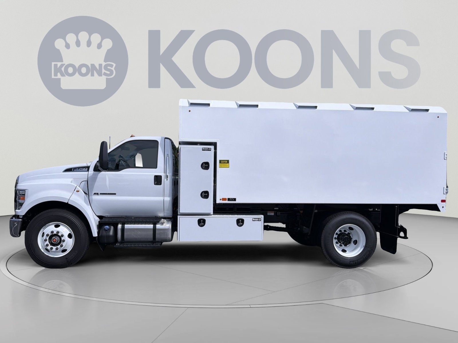 2027 Ford F-750 Chipper Truck Base