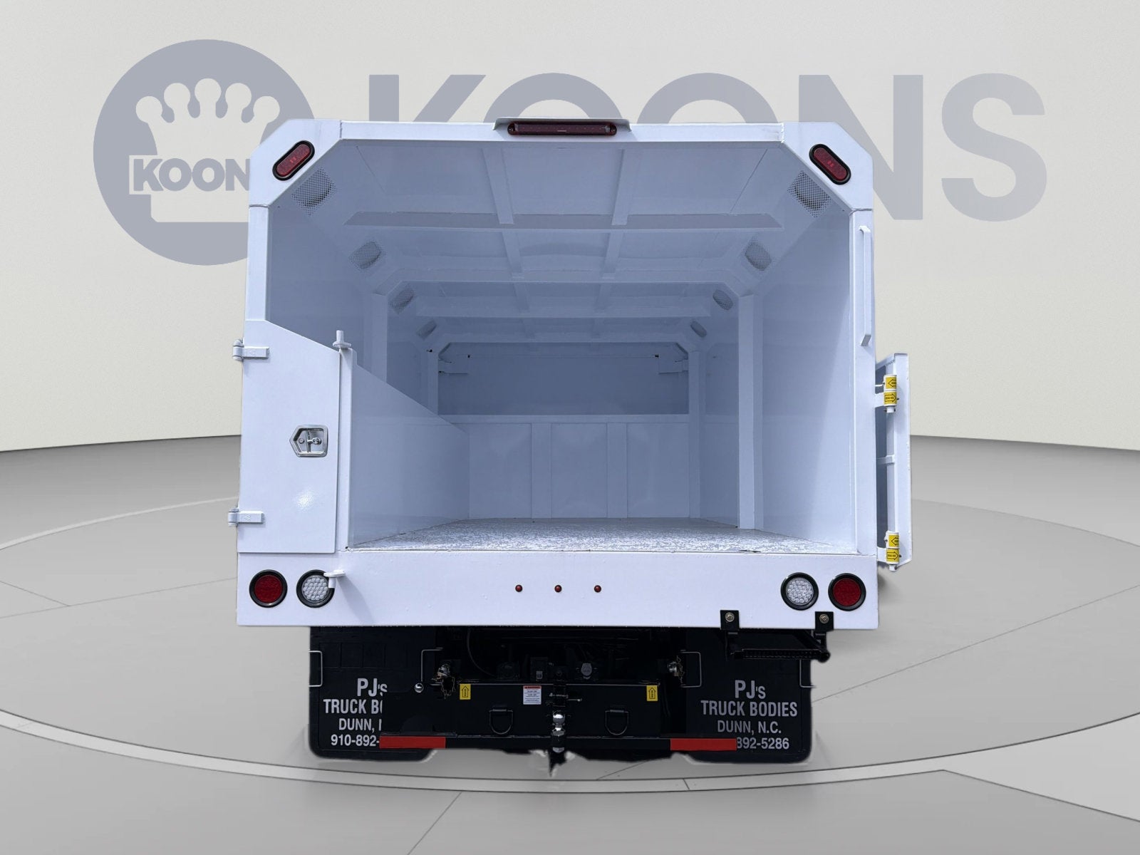 2027 Ford F-750 Chipper Truck Base