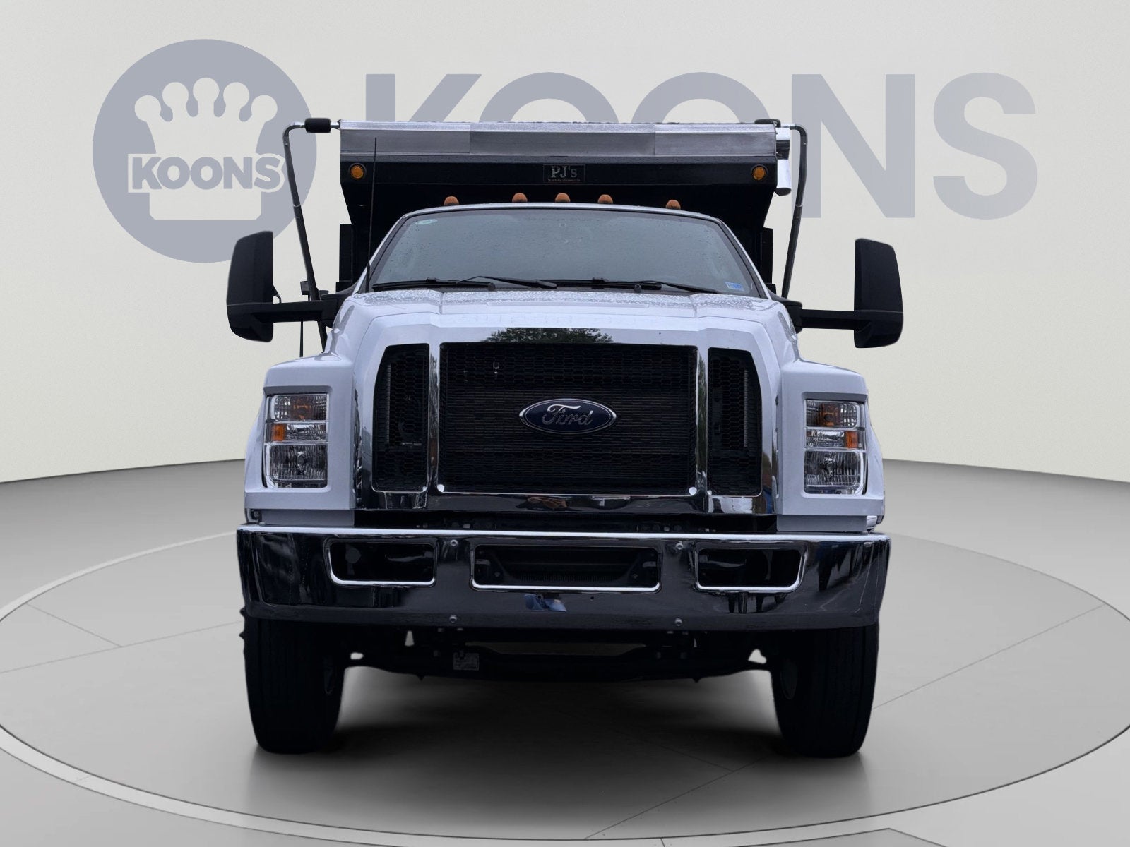 2027 Ford F-750 Contractor Dump Base