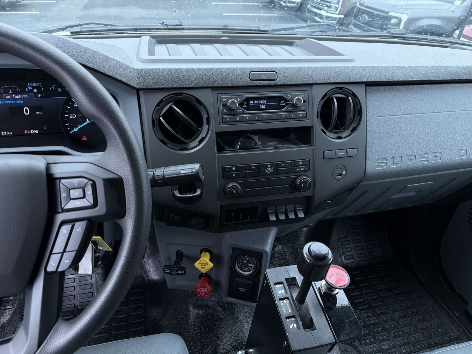 2027 Ford F-750 Contractor Dump Base