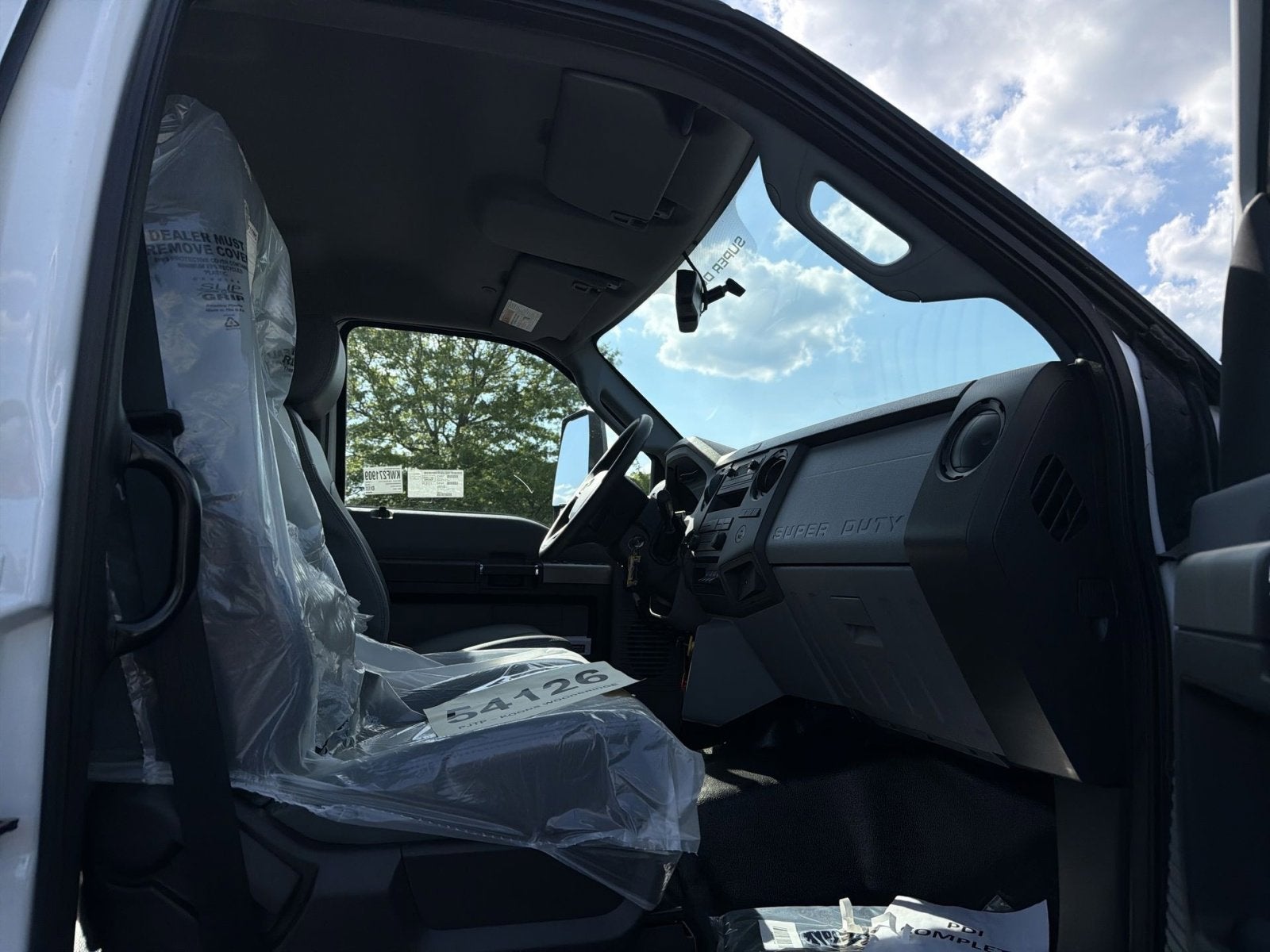 2027 Ford F-750SD Landscape Dump Base