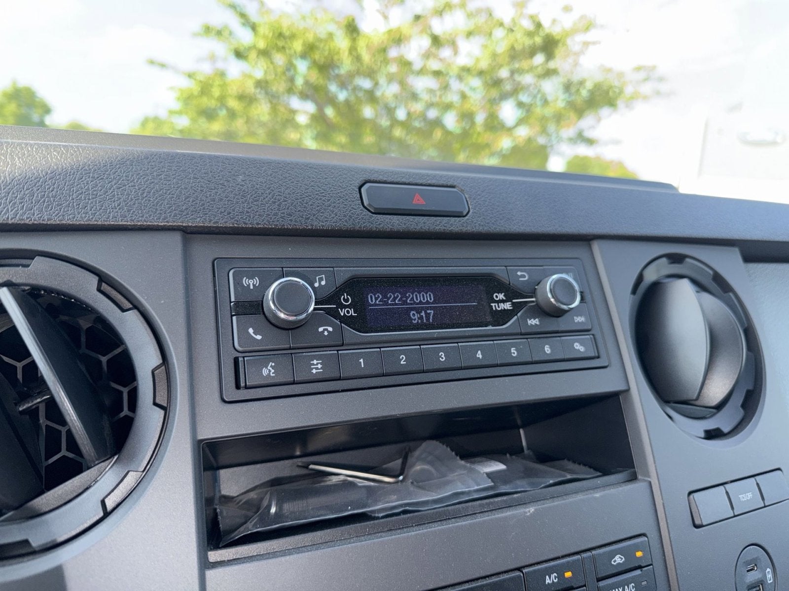 2027 Ford F-750SD Landscape Dump Base