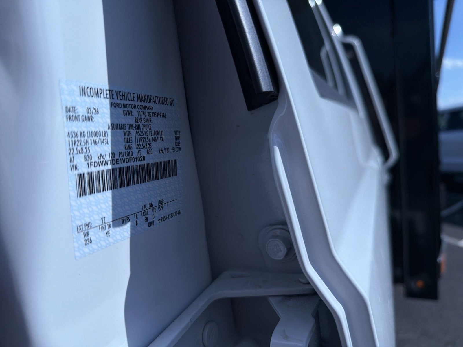 2027 Ford F-750SD Landscape Dump Base