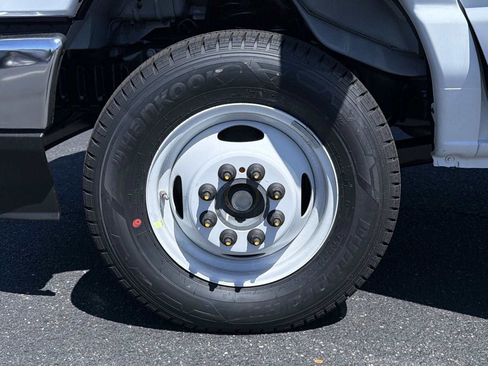 2027 Ford E-450SD Base