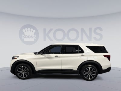 2022 Ford Explorer ST