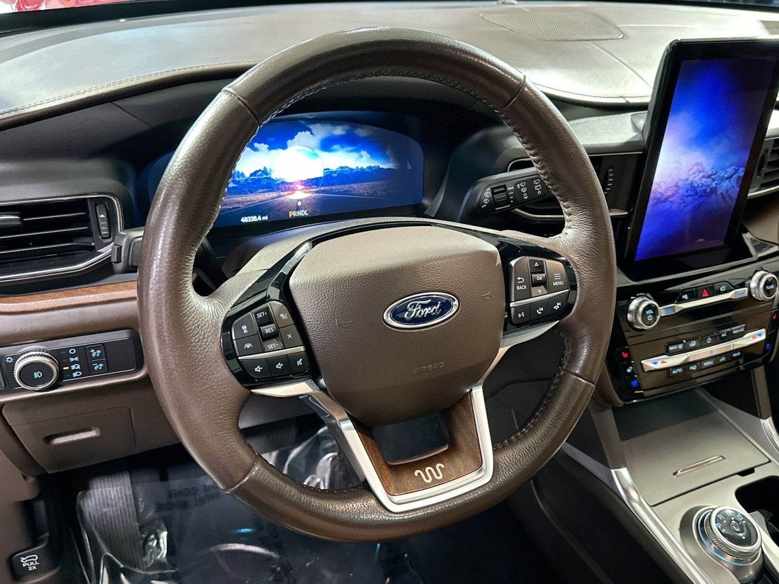 2022 Ford Explorer King Ranch