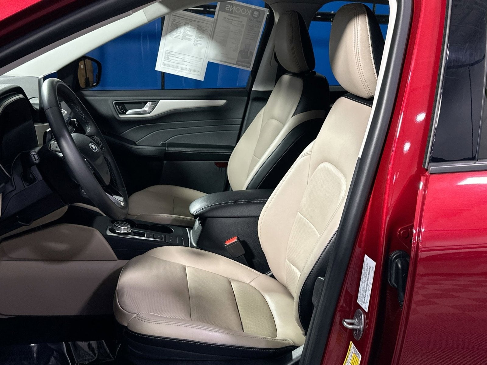 2021 Ford Escape SEL