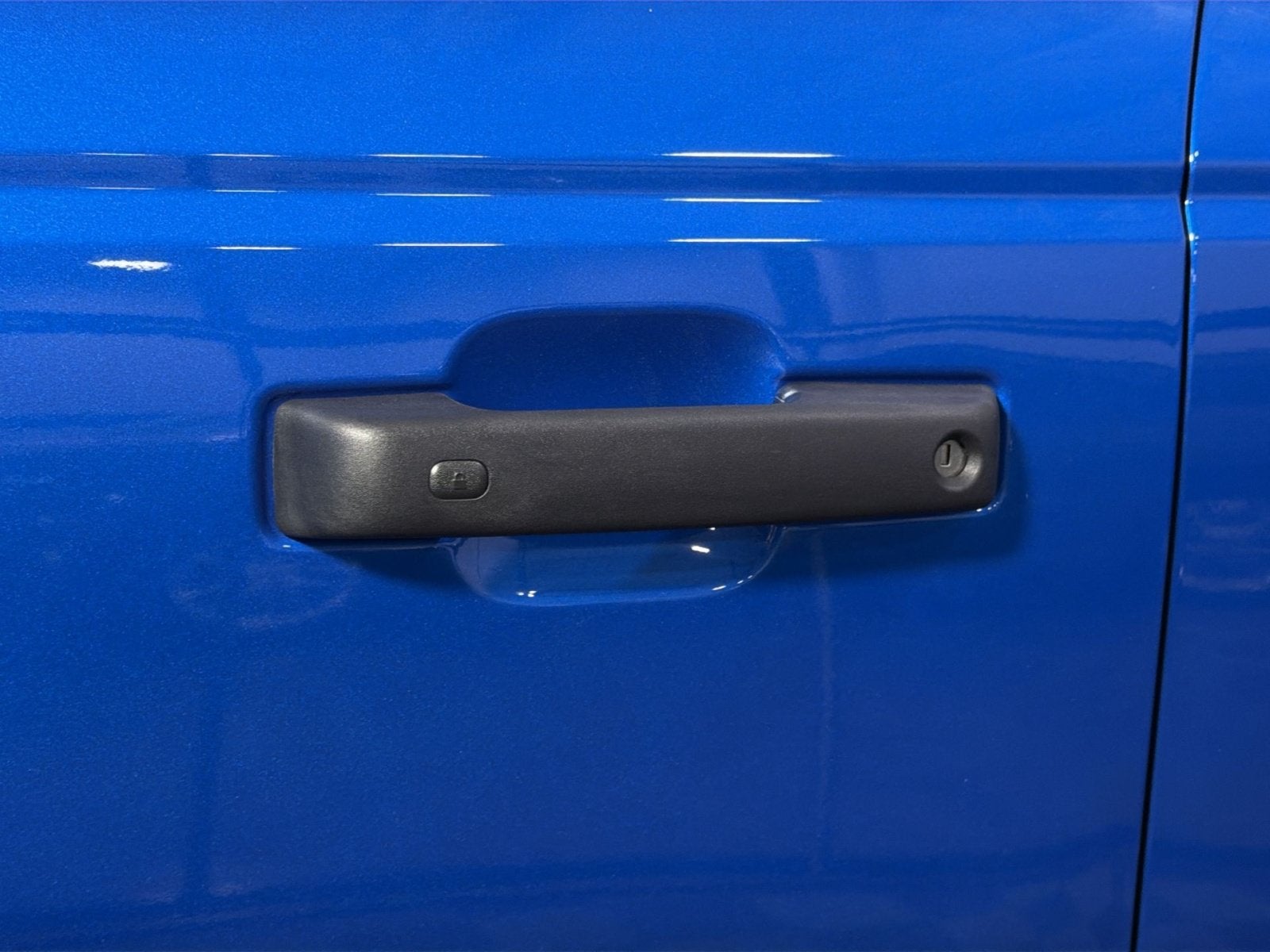 2026 Ford Bronco Big Bend Matte Black Package