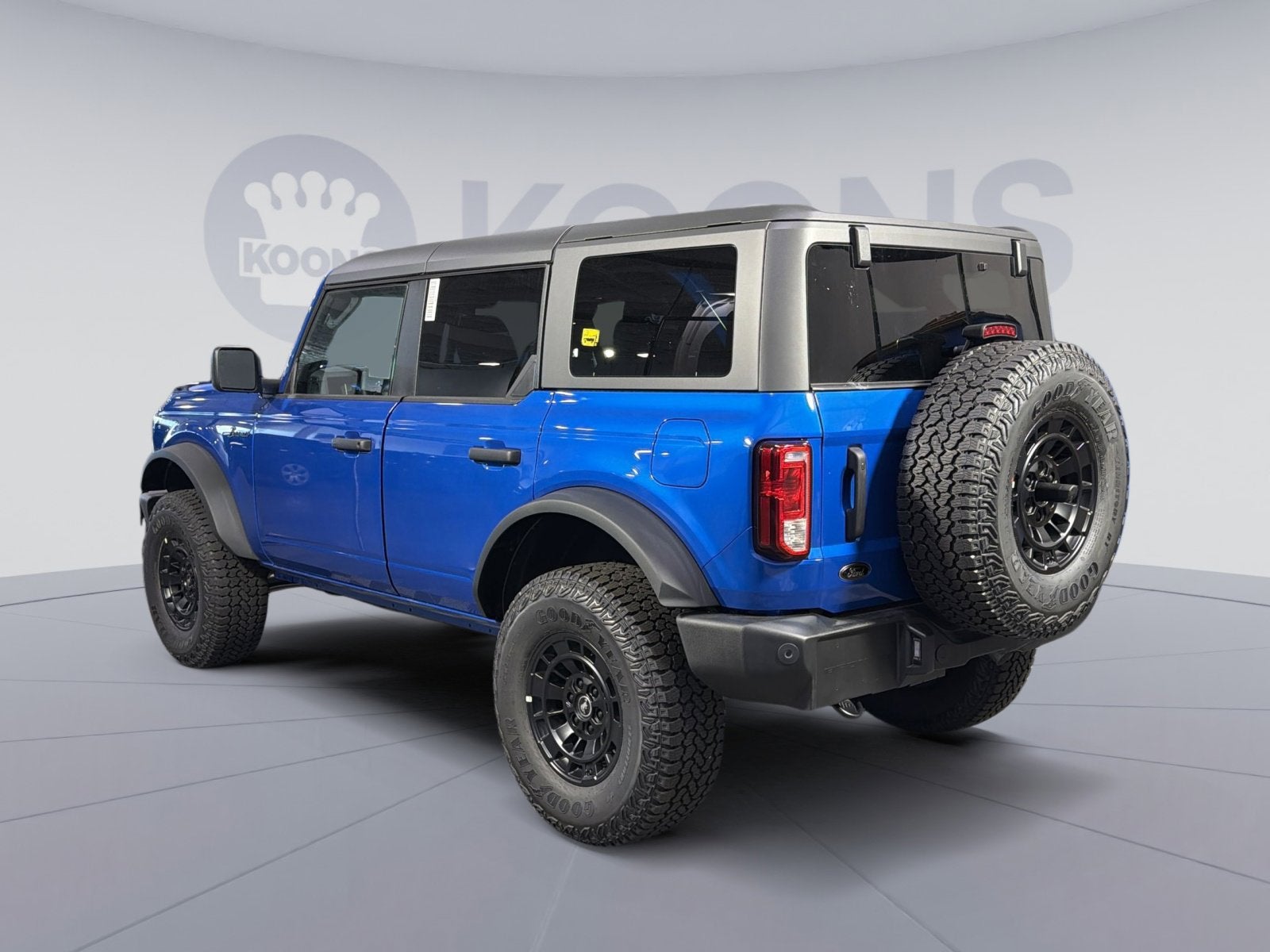 2026 Ford Bronco Big Bend Matte Black Package