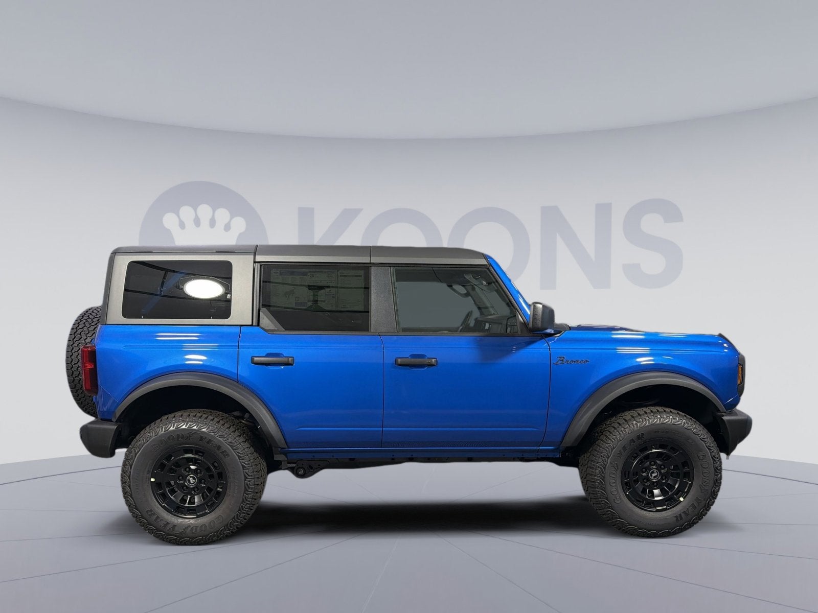 2026 Ford Bronco Big Bend Matte Black Package