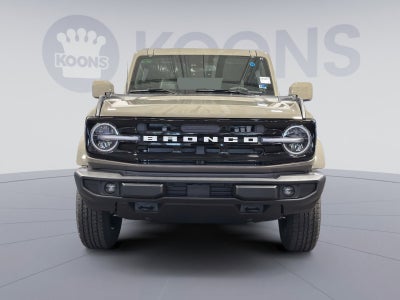 2026 Ford Bronco Outer Banks