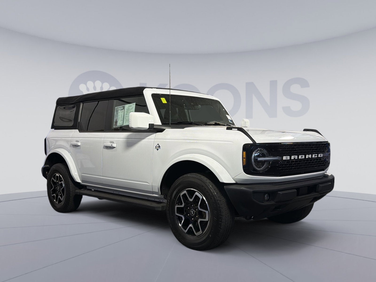 2024 Ford Bronco Outer Banks