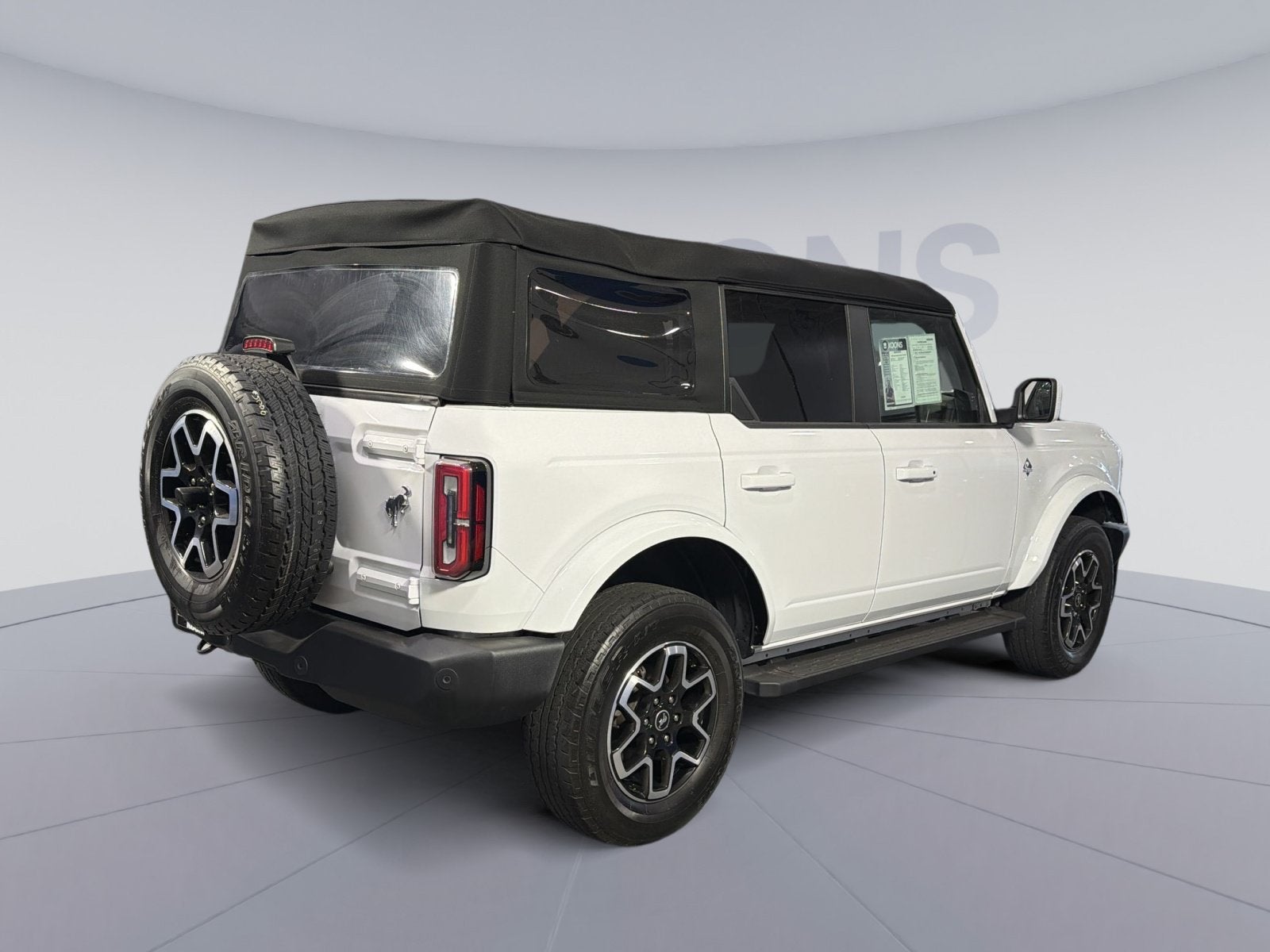 2024 Ford Bronco Outer Banks