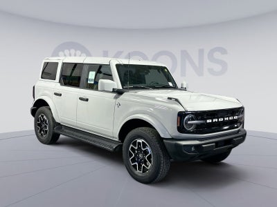 2026 Ford Bronco Outer Banks