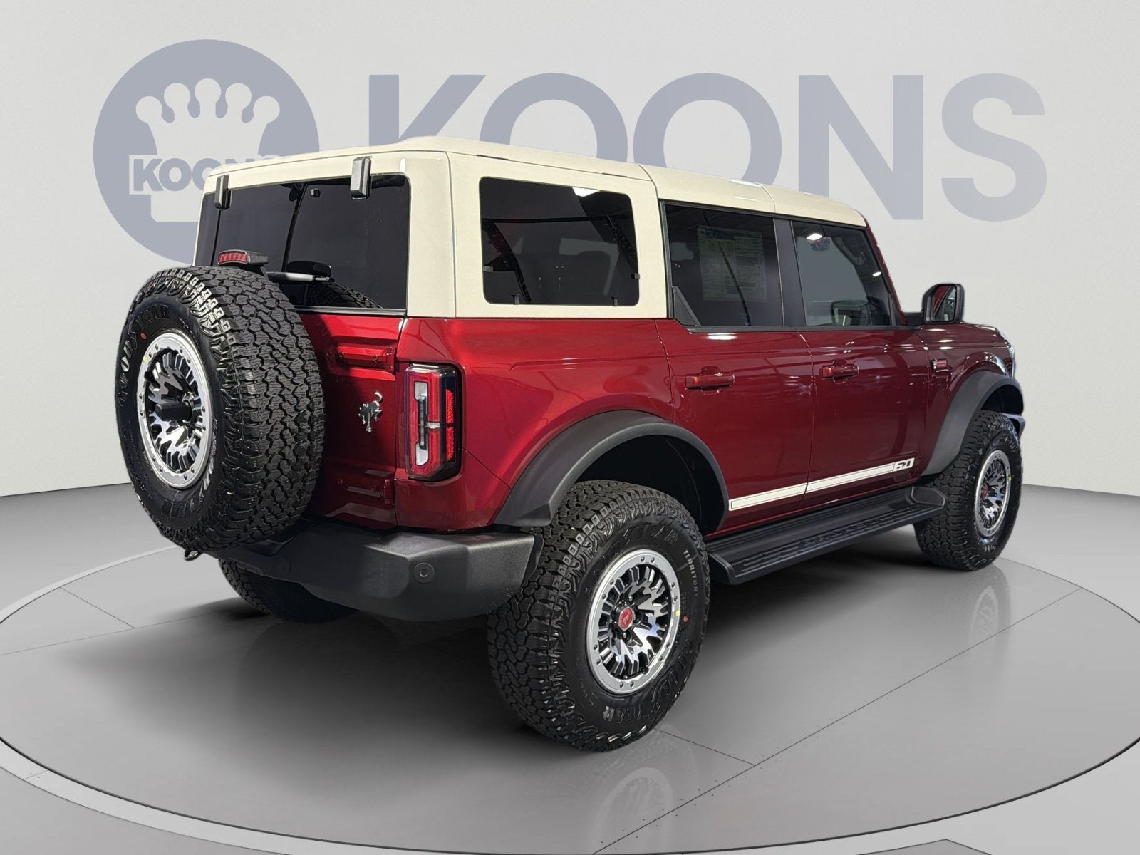 2026 Ford Bronco Outer Banks