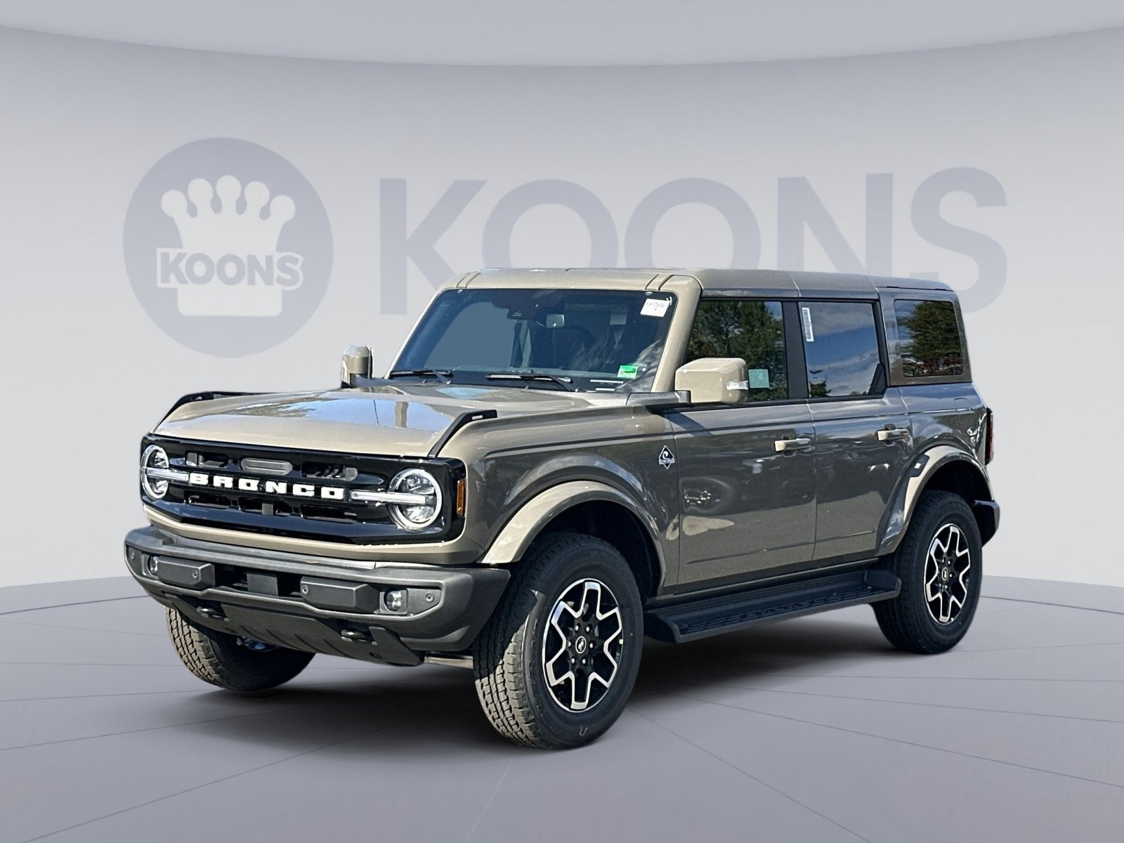 2025 Ford Bronco Outer Banks