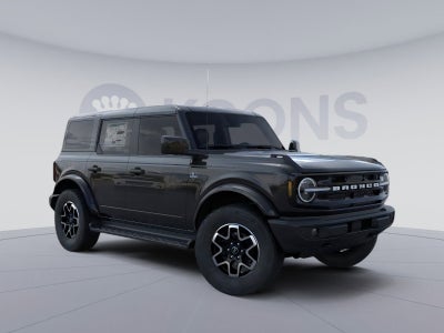 2026 Ford Bronco Outer Banks